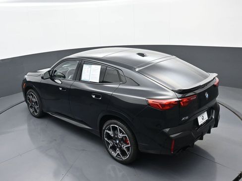 Used 2025 BMW X2 M35i w/ Premium Package image 35