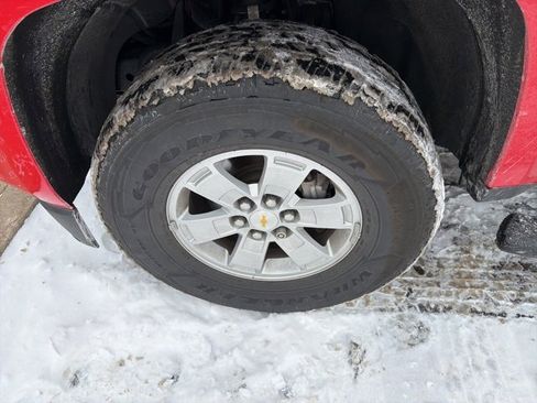 Used 2020 Chevrolet Colorado W/T w/ WT Convenience Package image 13