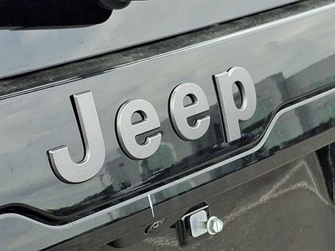 New 2026 Jeep Cherokee Limited AWD/4WD image 21