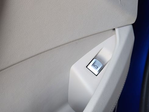 Used 2020 BMW M8 Gran Coupe xDrive Competition image 25