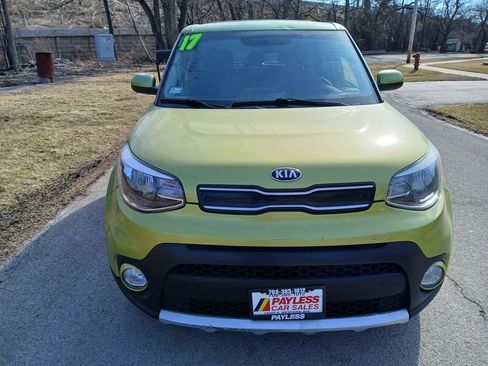 Used 2017 Kia Soul + FWD image 3
