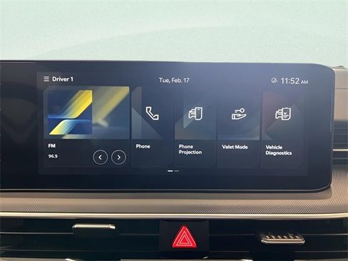 Used 2025 Kia K5 LXS image 17