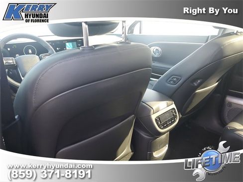 New 2026 Hyundai Ioniq 9 Calligraphy image 13