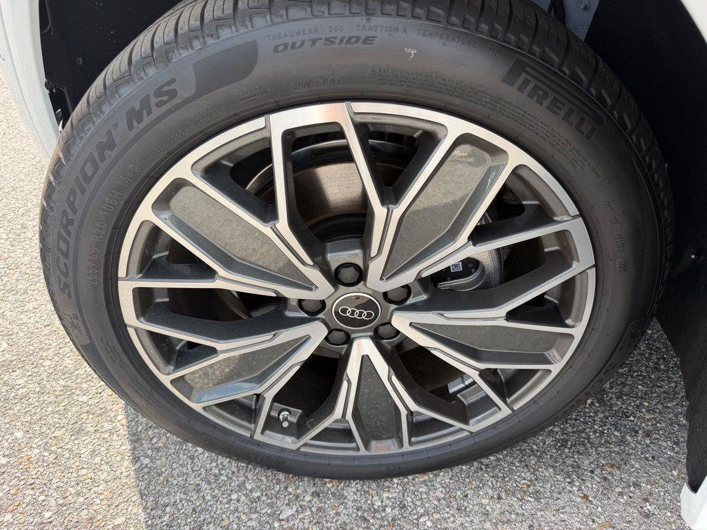 New 2026 Audi Q5 Premium Plus AWD/4WD image 29