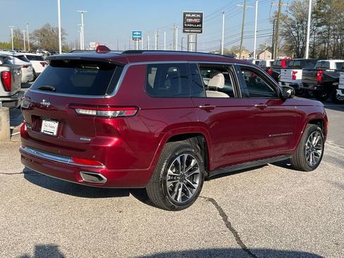 Used 2021 Jeep Grand Cherokee L Overland w/ Luxury Tech Group IV image 28