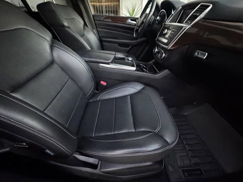 Used 2015 Mercedes-Benz ML 350 4MATIC w/ Premium 1 Package image 24