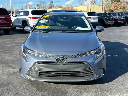 Used 2023 Toyota Corolla LE image 25