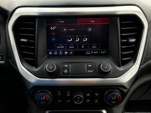 Used 2021 GMC Acadia SLE w/ Driver Convenience Package FWD image 24