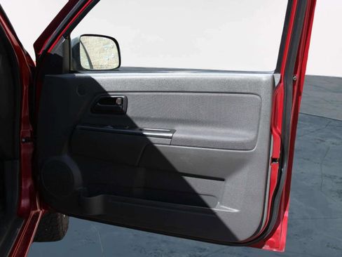 Used 2006 GMC Canyon SLE image 24