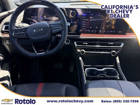 Used 2024 Chevrolet Traverse RS w/ LPO, Floor Liner Package AWD/4WD image 16