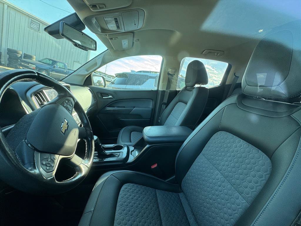 Used 2021 Chevrolet Colorado Z71 RWD image 9