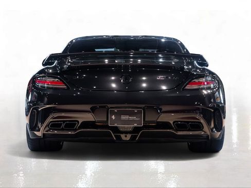 Used 2014 Mercedes-Benz SLS AMG Black Series image 11