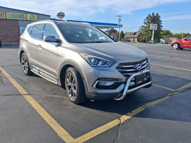 Used 2017 Hyundai Santa Fe Sport AWD/4WD image 2