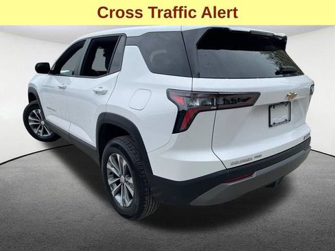 Certified 2025 Chevrolet Equinox LT AWD/4WD image 10