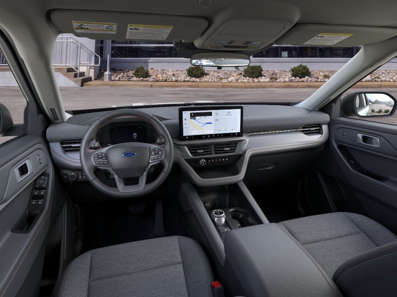 Used 2026 Ford Explorer Active AWD/4WD image 9