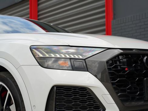 Used 2020 Audi RS Q8 w/ Carbon Optic Package AWD/4WD image 16