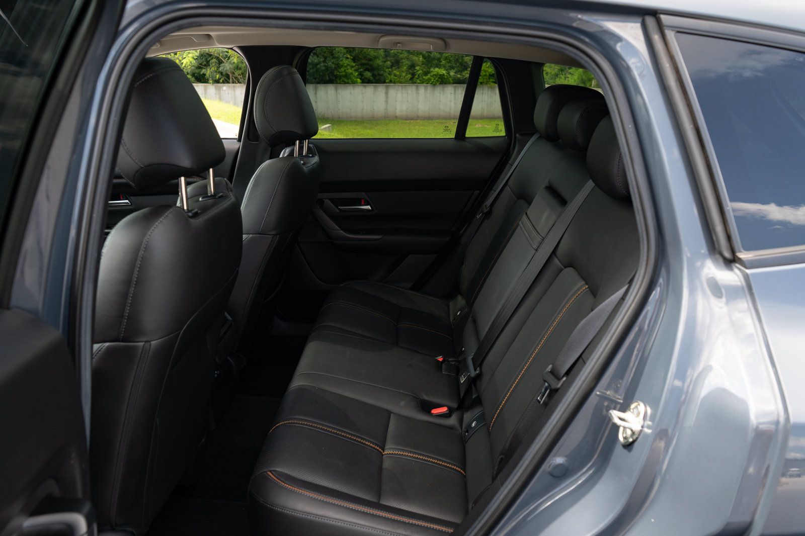 Used 2025 MAZDA CX-50 AWD 2.5 S w/ Premium Plus Pkg image 19