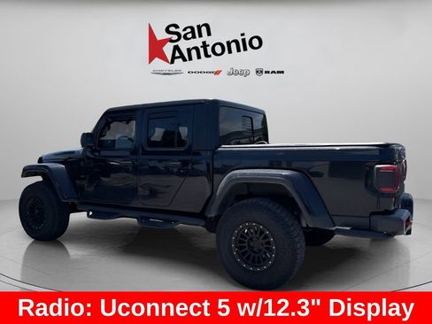 Used 2024 Jeep Gladiator Sport AWD/4WD image 4