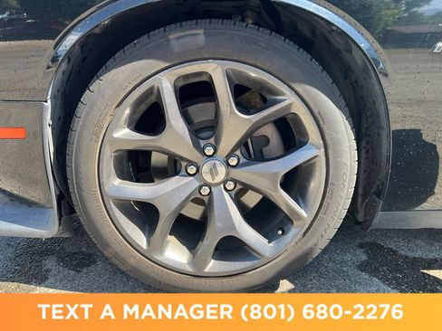 Used 2019 Dodge Challenger R/T RWD image 25