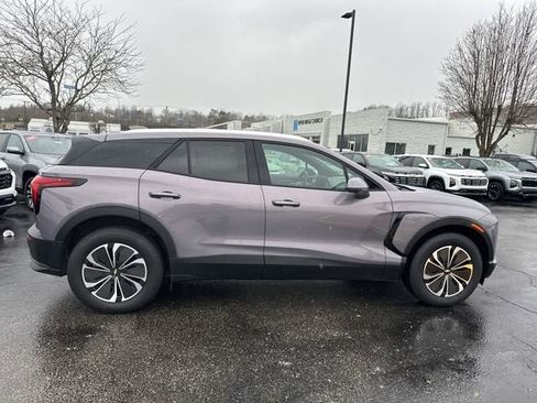 New 2025 Chevrolet Blazer EV LT image 3