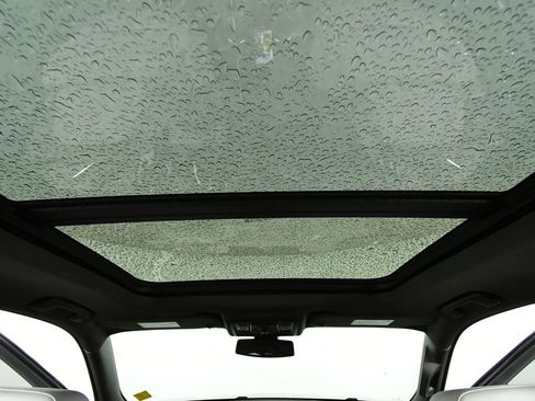 Used 2021 Chevrolet Tahoe Z71 w/ Z71 Signature Package image 22