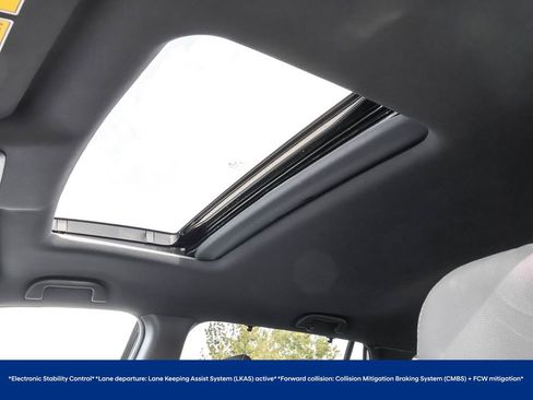 Used 2022 Honda Pilot TrailSport image 9