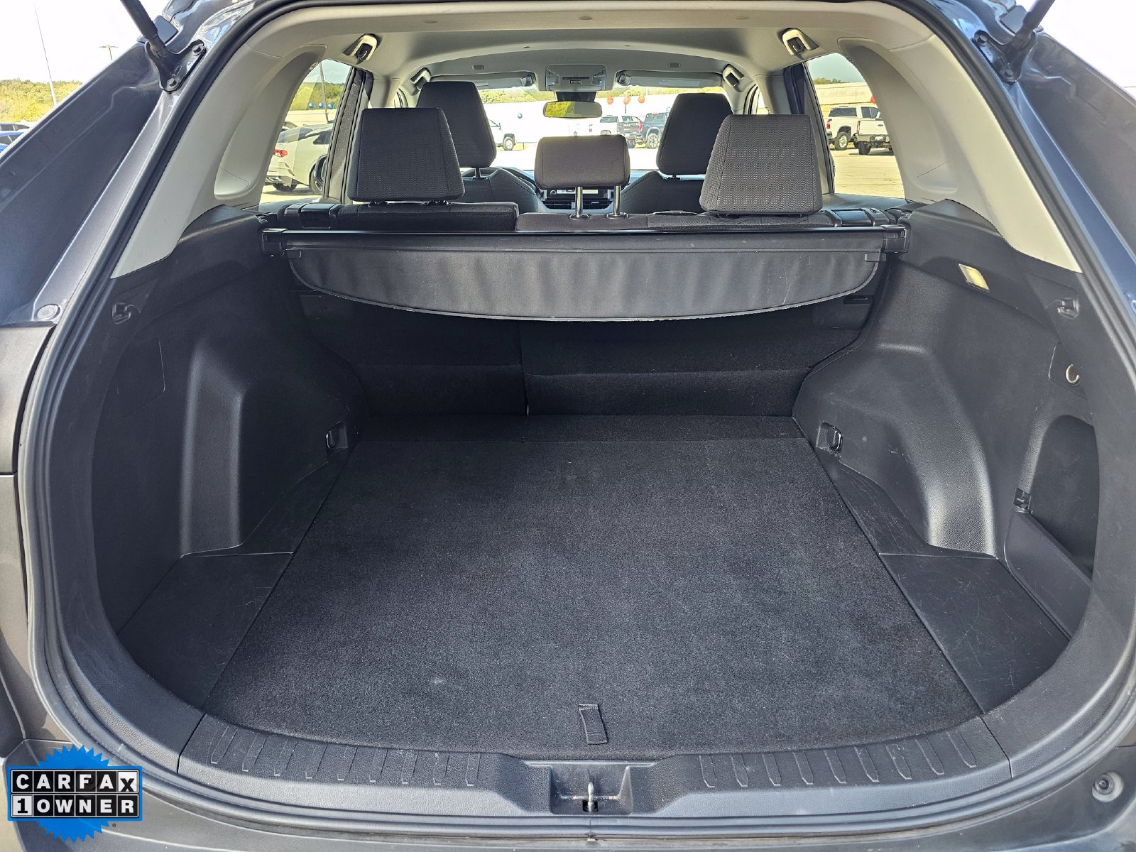 Used 2025 Toyota RAV4 XLE AWD/4WD image 34