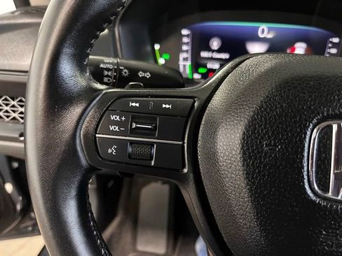 Used 2023 Honda Accord EX-L image 25