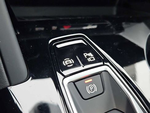 New 2025 Audi Q5 Premium Plus image 11