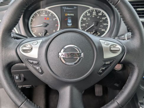 Used 2018 Nissan Sentra SV FWD image 18