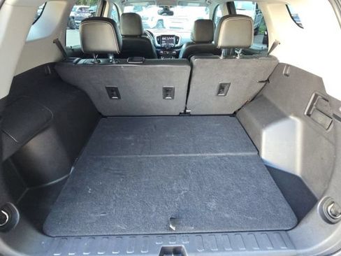 Used 2022 GMC Terrain SLT w/ Elevation Edition FWD image 14