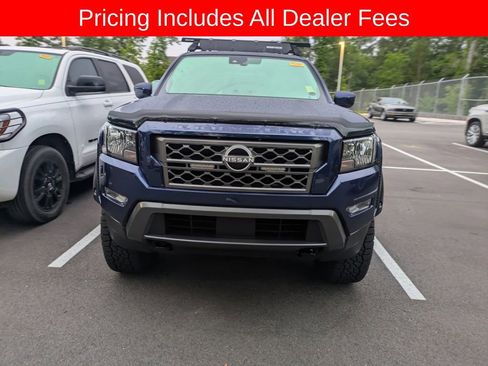 Used 2023 Nissan Frontier SV w/ Technology Package AWD/4WD image 2