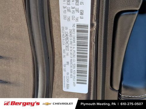 Used 2017 Jeep Grand Cherokee Limited w/ Luxury Group II AWD/4WD image 31