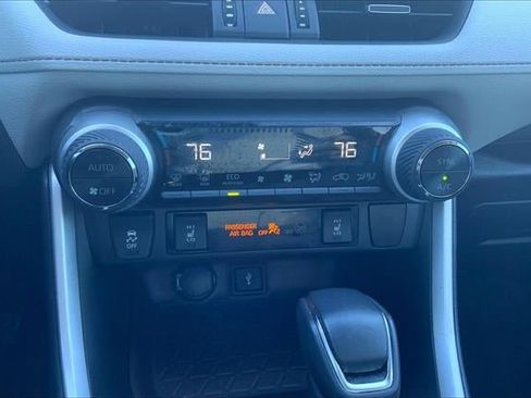 Used 2021 Toyota RAV4 Limited w/ Carpet Mat Package (TMS) image 66