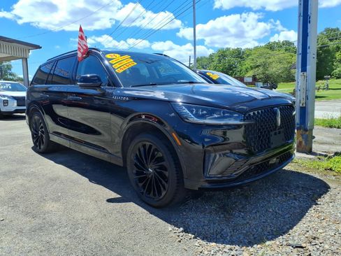 Used 2025 Lincoln Aviator Reserve w/ Equipment Group 201A AWD/4WD image 1