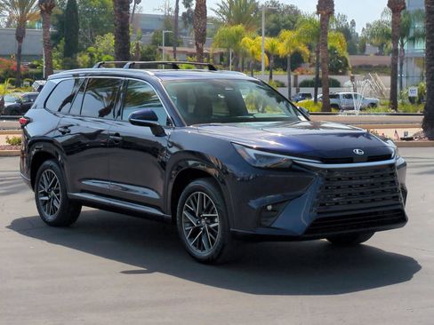 New 2026 Lexus TX 350 AWD image 3