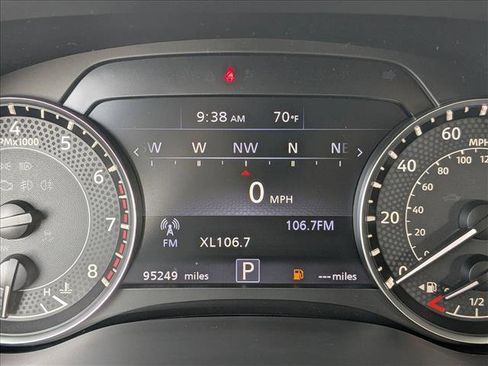 Used 2021 Nissan Armada SV w/ SV Appearance Package image 11