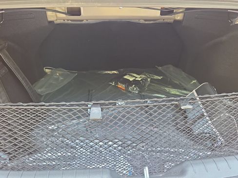 Used 2025 Hyundai Elantra Hybrid w/ Cargo Package FWD image 12