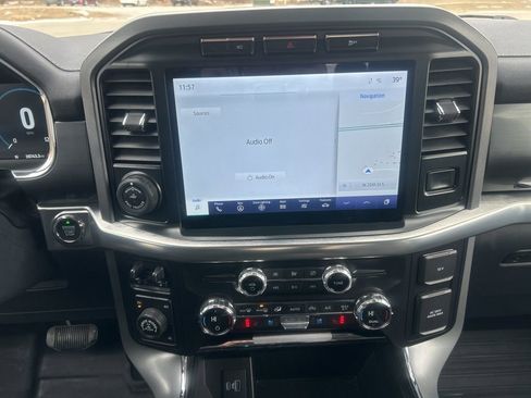 Used 2021 Ford F150 Lariat image 26