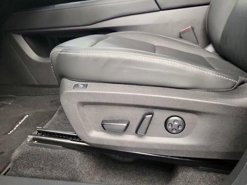 Used 2025 Nissan Murano Platinum w/ Cargo Package AWD/4WD image 16