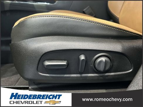 Used 2019 Chevrolet Equinox Premier image 13