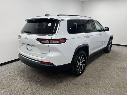 Used 2024 Jeep Grand Cherokee L Limited w/ Luxury Tech Group II image 21