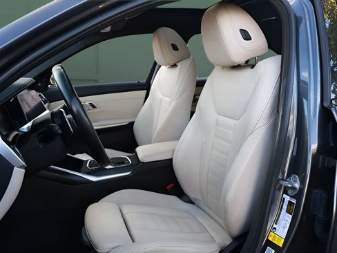 Used 2021 BMW M340i w/ Executive Package RWD image 2