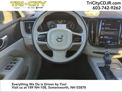 Used 2021 Volvo XC60 T6 Inscription w/ Climate Package image 18