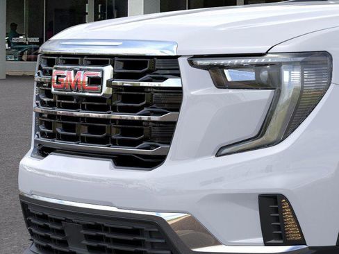 New 2026 GMC Acadia Elevation image 13