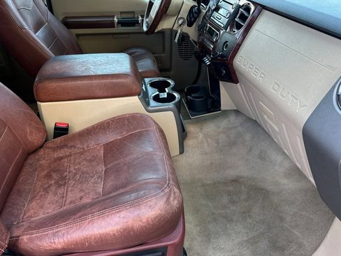 Used 2009 Ford F350 4x4 Crew Cab Super Duty image 15