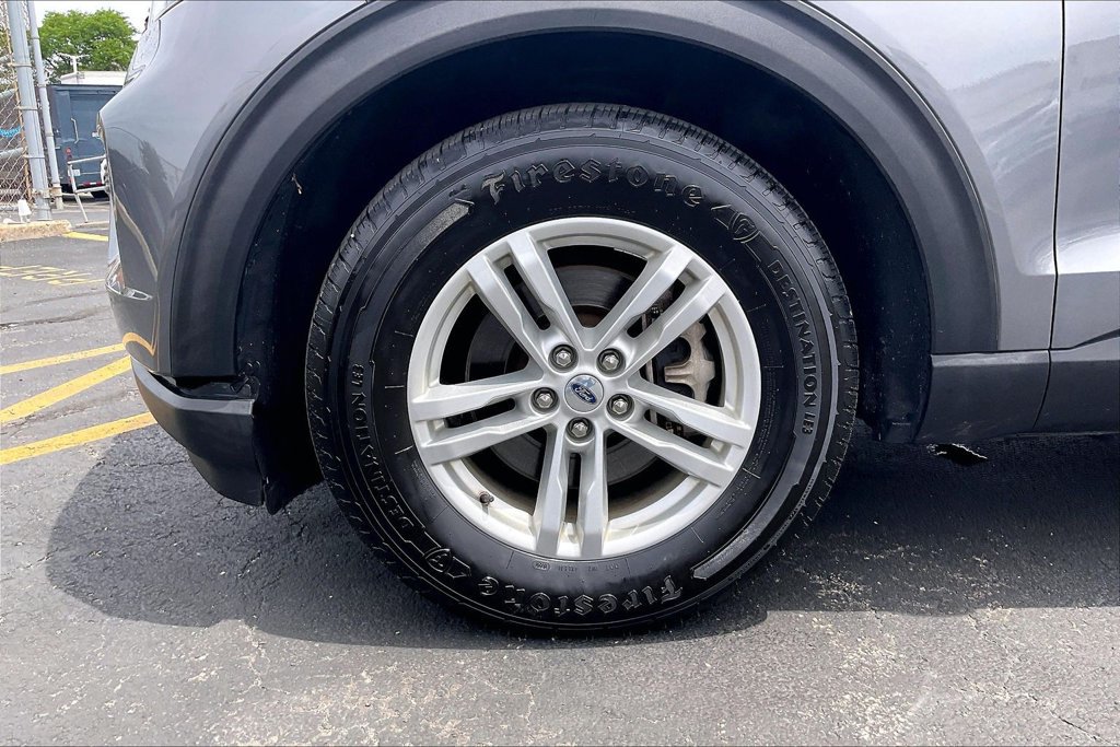 Used 2021 Ford Explorer XLT RWD image 8