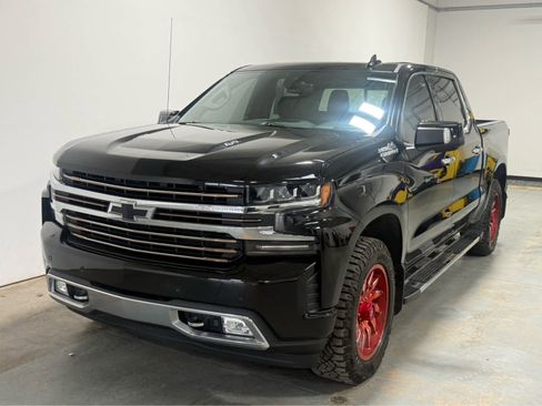 Used 2021 Chevrolet Silverado 1500 High Country w/ Safety Package II AWD/4WD image 1