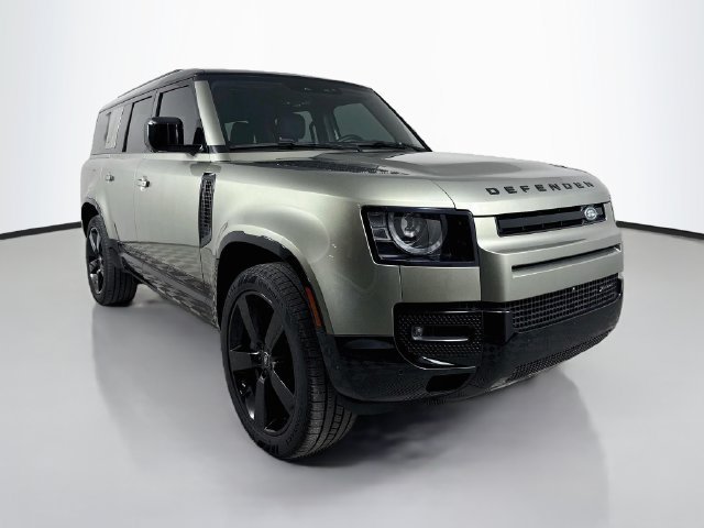 Certified 2023 Land Rover Defender 130 X-Dynamic SE AWD/4WD image 3