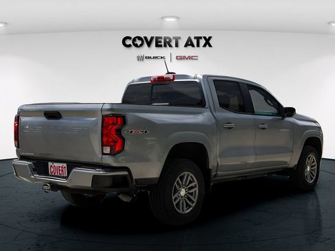 Used 2023 Chevrolet Colorado LT w/ LT Convenience Package II AWD/4WD image 7